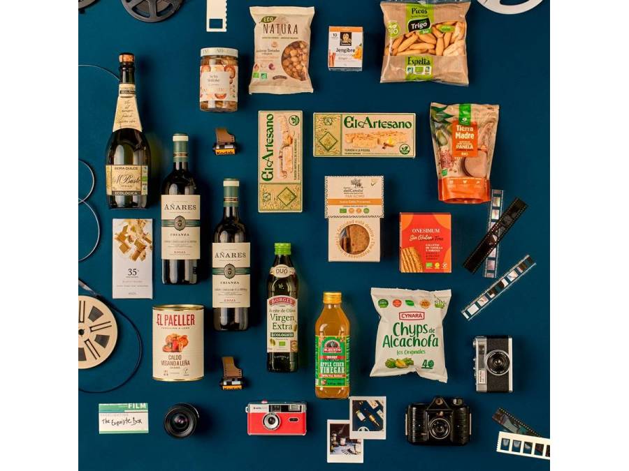 LOTE THE EXQUISITE BOX 311 APTO VEGANO